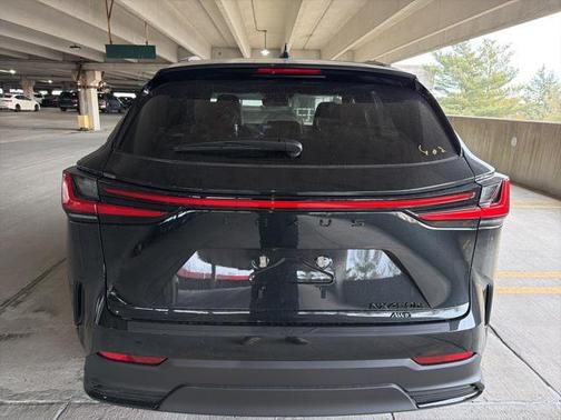 2026 Lexus NX 450h+ Luxury