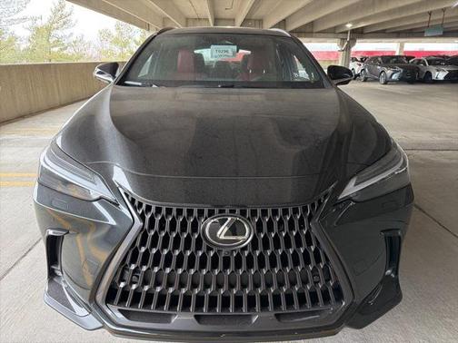 2026 Lexus NX 450h+ Luxury