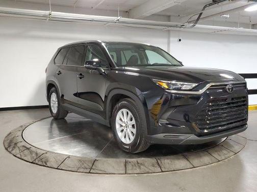 Midnight Black Metallic 2024 Toyota Grand Highlander XLE
