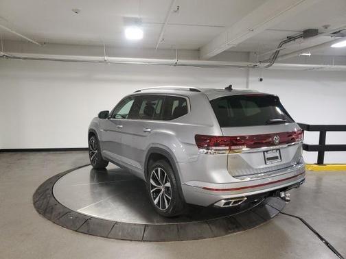 2024 Volkswagen Atlas 2.0T SEL Premium R-Line 4MOTION