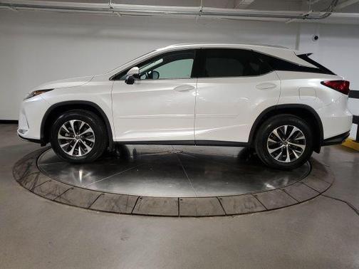 Eminent White Pearl 2022 Lexus RX 350 Base