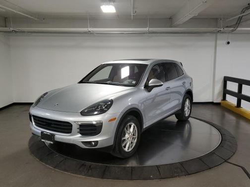 2016 Porsche Cayenne Cayenne