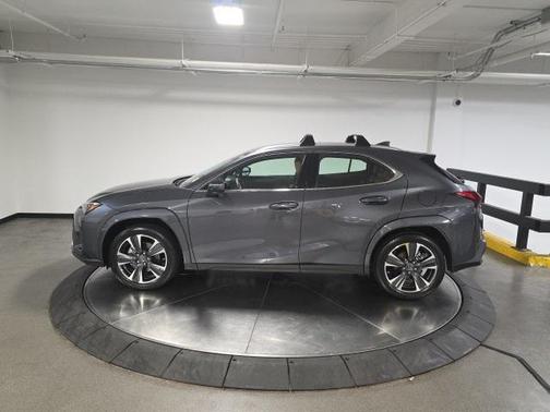 2024 Lexus UX 250h Base