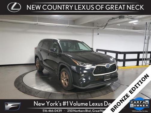 2023 Toyota Highlander Hybrid XLE