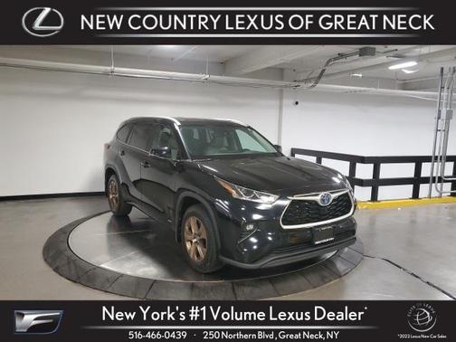 2023 Toyota Highlander Hybrid XLE