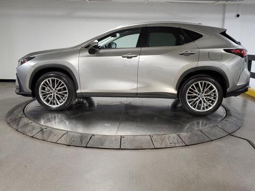 2023 Lexus NX 350h Luxury