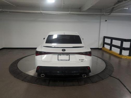 2022 Lexus IS 350 Base