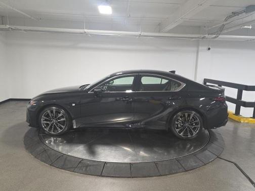 2022 Lexus IS 350 Base