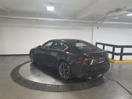 2022 Lexus IS 350 Base