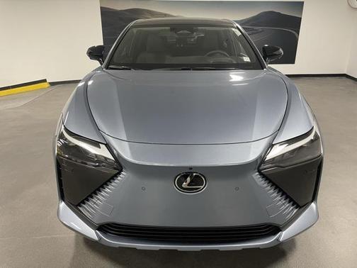 2025 Lexus RZ 450e Premium
