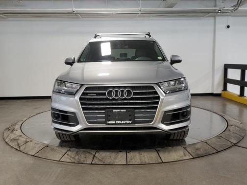 2019 Audi Q7 55 Premium Plus