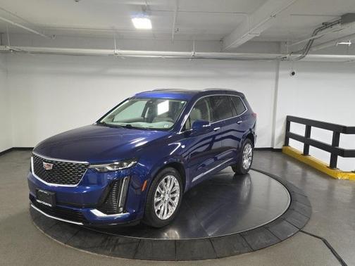 2023 Cadillac XT6 Premium Luxury AWD