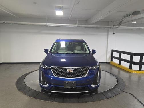2023 Cadillac XT6 Premium Luxury AWD