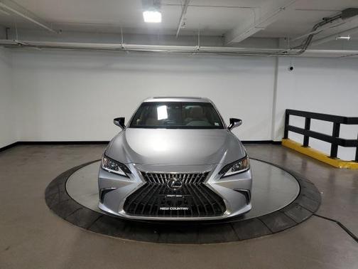 2022 Lexus ES 350 Base