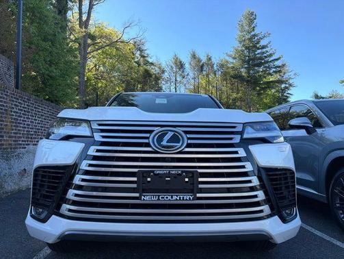 Eminent White Pearl 2026 Lexus LX 600 Luxury