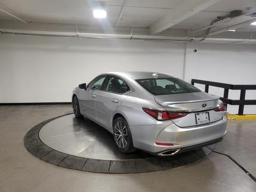 2022 Lexus ES 350 Base