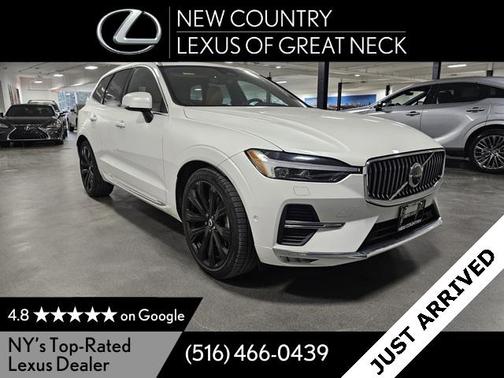 2023 Volvo XC60 B5 Ultimate Bright Theme