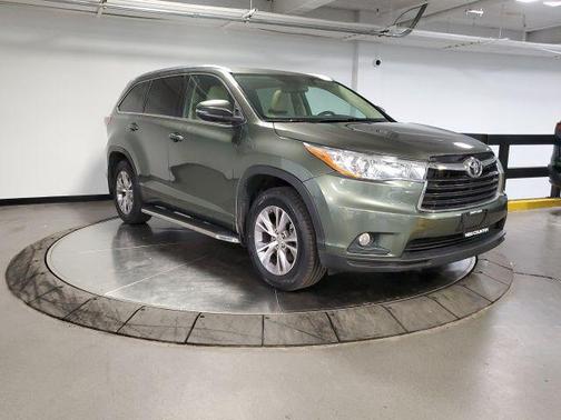 Alumina Jade Metallic 2015 Toyota Highlander XLE