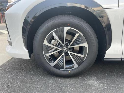 2025 Lexus RZ 450e Premium