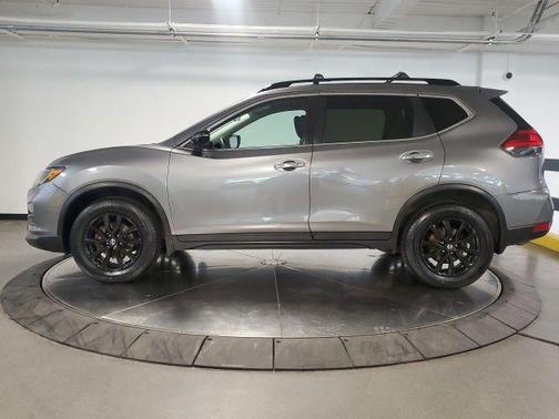 Gun Metallic 2017 Nissan Rogue SV