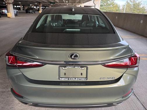 2025 Lexus ES 350 Base