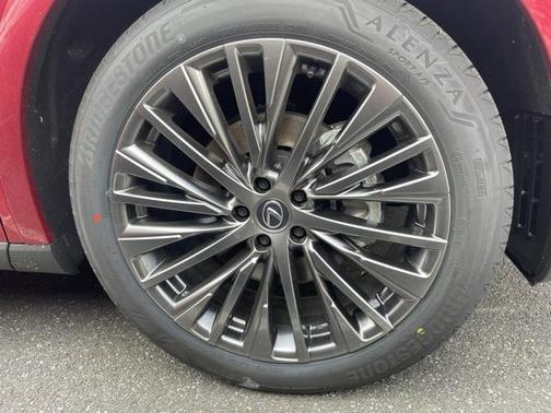 2025 Lexus RX 450h+ Base