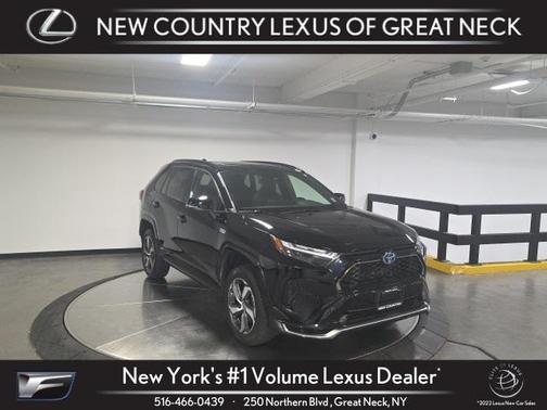 2024 Toyota RAV4 Prime SE