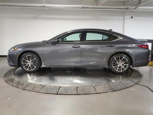 2023 Lexus ES 350 Base