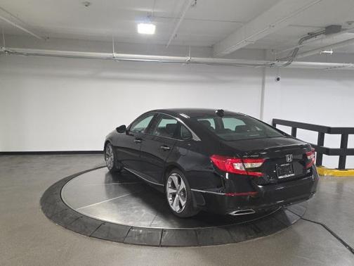 2018 Honda Accord Touring 2.0T