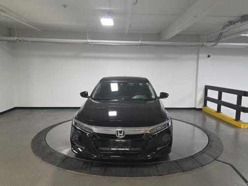 2018 Honda Accord Touring 2.0T