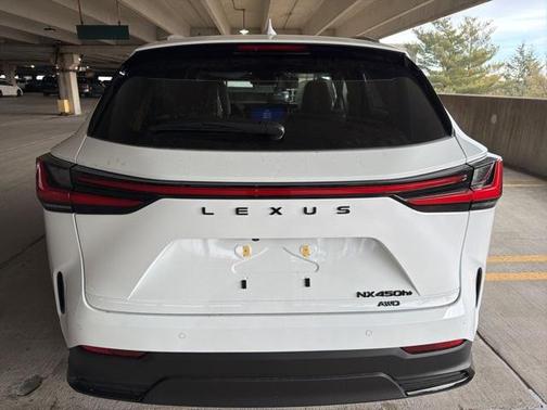 2026 Lexus NX 450h+ Luxury