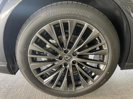 2025 Lexus RX 450h+ Base