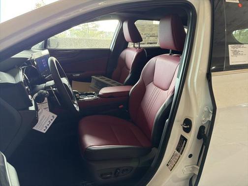 2026 Lexus NX 350h Premium