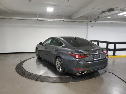 2025 Lexus ES 350 Ultra Luxury