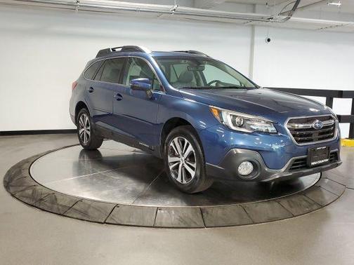 Abyss Blue Pearl 2019 Subaru Outback 3.6R Limited