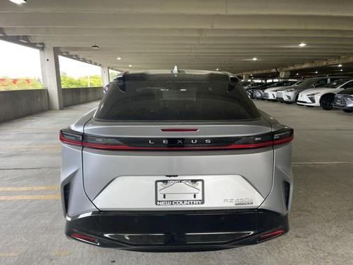 2025 Lexus RZ 450e Premium