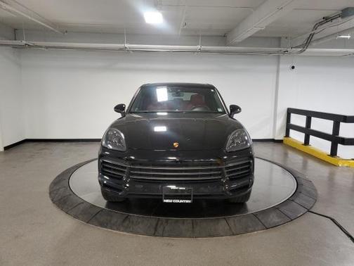 2022 Porsche Cayenne S