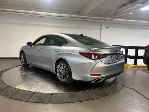 Iridium 2025 Lexus ES 350 Ultra Luxury