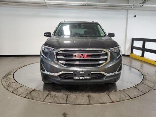 Graphite Gray Metallic 2018 GMC Terrain SLT