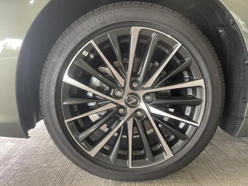 2025 Lexus ES 350 Base