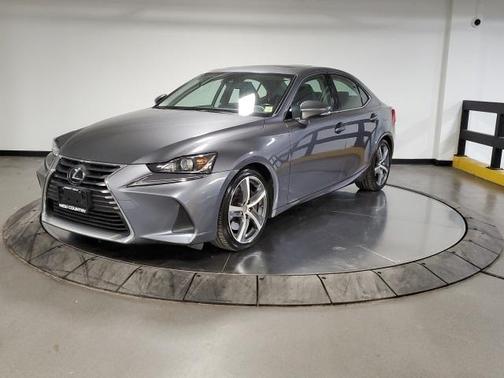 2018 Lexus IS 300 Base