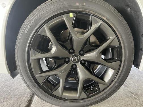 2025 Lexus TX 500h F SPORT Premium