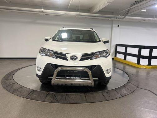 Super White 2014 Toyota RAV4 XLE