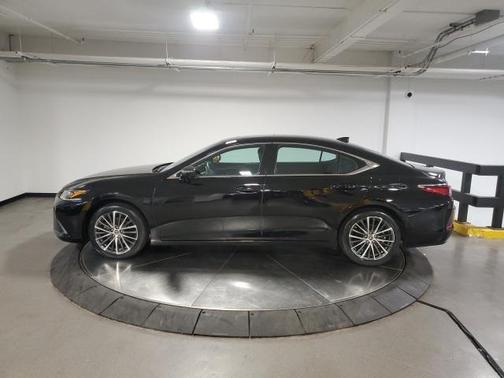 2023 Lexus ES 350 Base