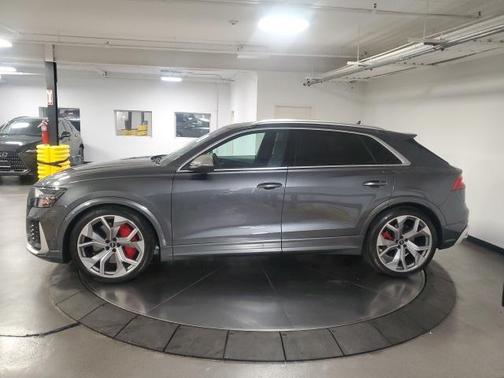 2024 Audi RS Q8 4.0T