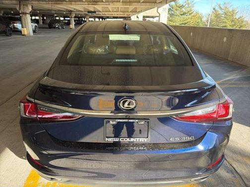 2025 Lexus ES 350 Base