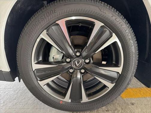 2025 Lexus UX 300h Premium