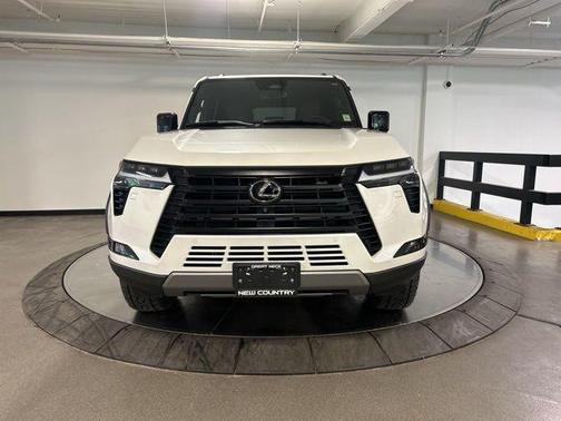 White Pearl 2024 Lexus GX 550 Overtrail+