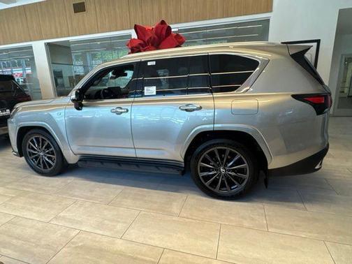 Atomic Silver 2026 Lexus LX 600 F SPORT HANDLING