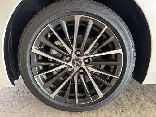 2025 Lexus ES 350 Base